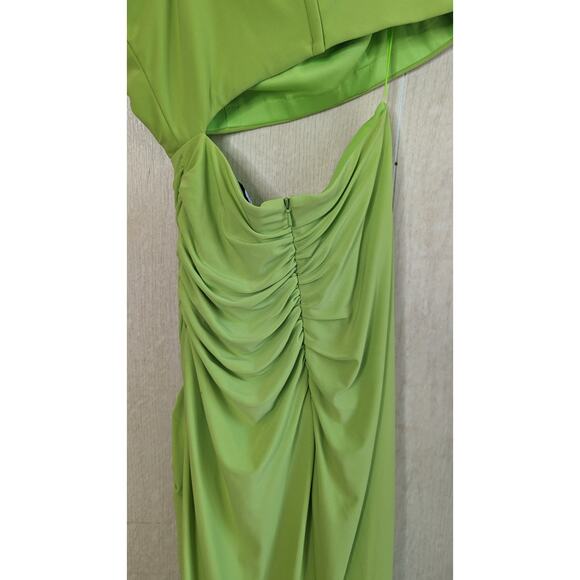 NWT MAC DUGGAL Green ONE SHOULDER CUT OUT RUCHED BACK Long GOWN 55975 size 2 - Picture 12 of 12